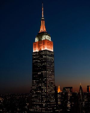 Image post by @empirestatebldg on Instagram