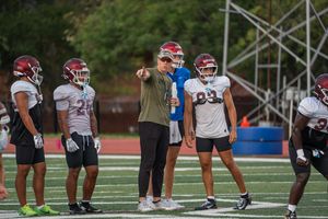 Image post by @tufootballtx on Instagram
