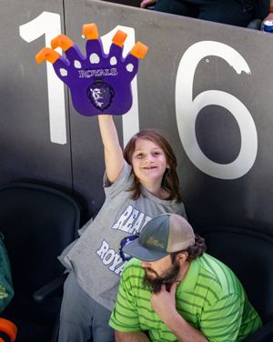 Image post by @readingroyals on Instagram