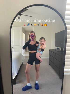 Video post by @deannacollins_ on TikTok