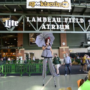 Image post by @LambeauField on Twitter