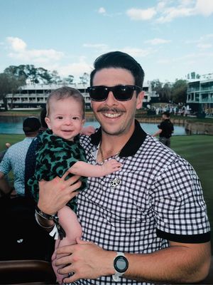 Image post by @devincarvajal on Instagram