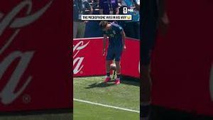 Video post by @FOX Soccer on YouTube