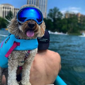 Image post by @retroboatrentalsatx on Facebook
