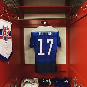 Image post by @soccerdotcom on Instagram