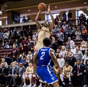 Image post by @cofcbasketball on Instagram