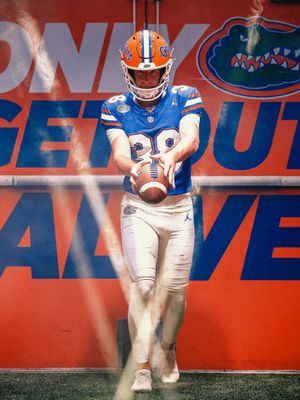 Image post by @gatorsfb on Instagram