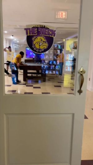 Video post by @westerniluniv on Instagram