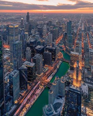 Image post by @chicago.explore on Instagram