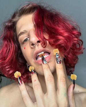 Image post by @haritahov on Instagram