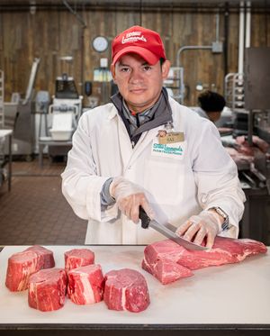 Image post by @stewleonards on Instagram