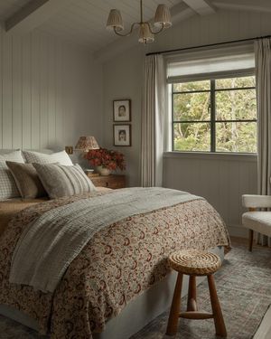 Image post by @shoppeamberinteriors on Instagram