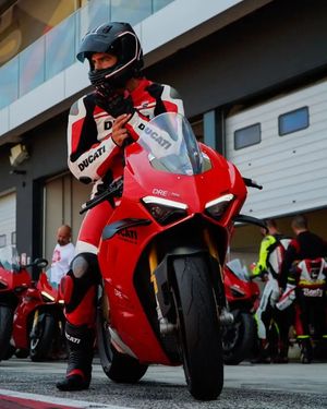 Image post by @panigalers on Instagram