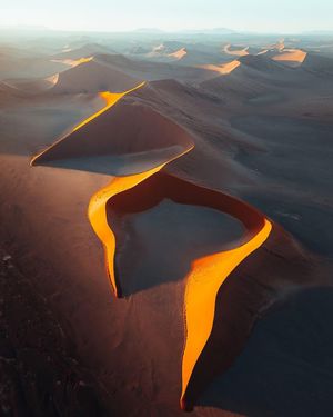 Image post by @droneartgallery on Instagram