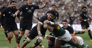 Image post by @RugbyPass on Facebook