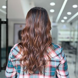 Image post by @richandroyalsalon on Instagram
