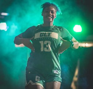 Image post by @charlottewbb on Instagram