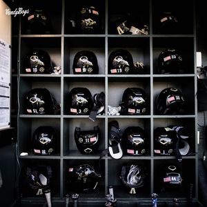 Image post by @vandyboys on Instagram