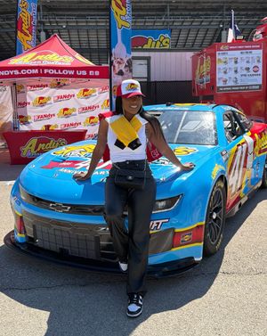 Image post by @iamdestinyadams on Instagram