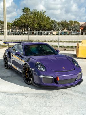 Image post by @championporsche on Instagram