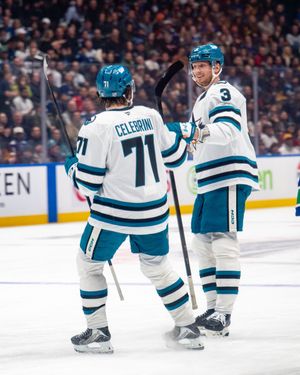 Image post by @SanJoseSharks on Twitter