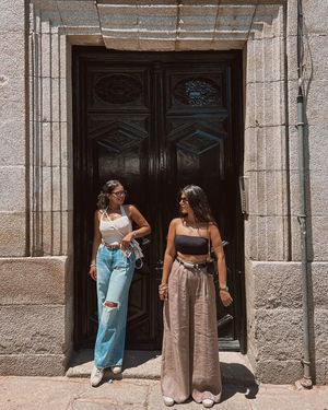 Image post by @niloofarhy on Instagram