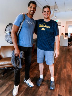 Image post by @calmbball on Instagram