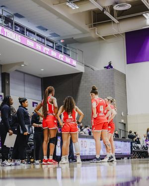 Image post by @du_whoops on Instagram