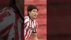 Video post by @thefacup on YouTube