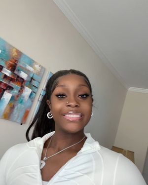 Image post by @hollywood_raven on Instagram