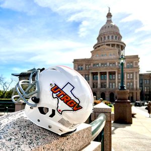 Image post by @UTRGVFootball on Twitter
