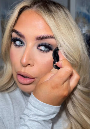 Video post by @beckymorganmakeup on TikTok