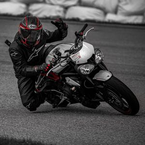 Image post by @wolfridesbikesWRB on Facebook