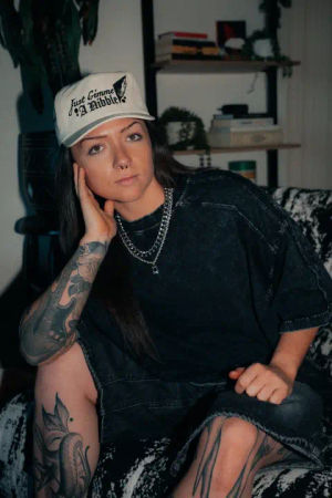 Video post by @lindsaynikole on TikTok
