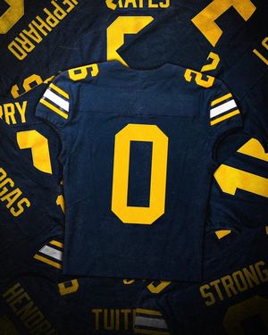 Image post by @cal_football on Instagram