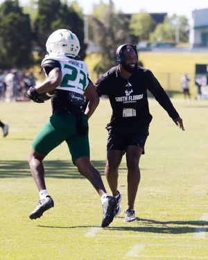 Image post by @usffootball on Instagram