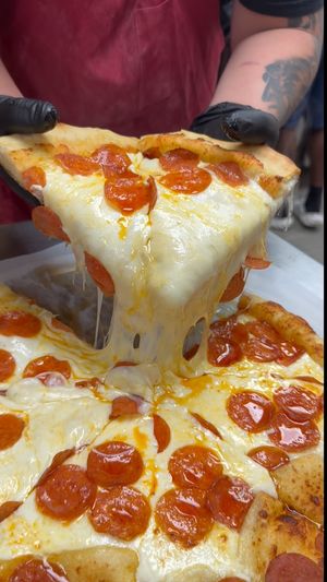 Image post by @burattinopizza on Instagram
