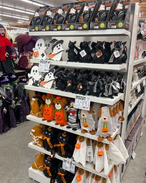 Image post by @biglots on Instagram