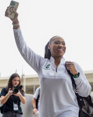Image post by @charlottewbb on Instagram