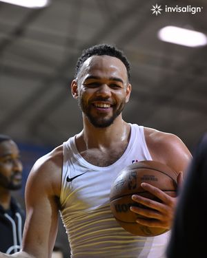 Image post by @gleaguewarriors on Instagram