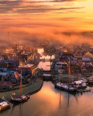 Image post by @droneartgallery on Instagram