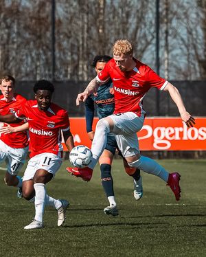Image post by @azalkmaar on Instagram