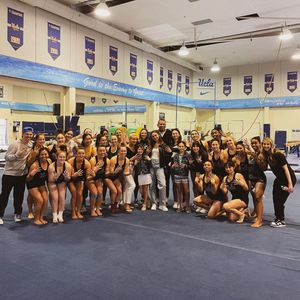Image post by @uclagymnastics on Twitter