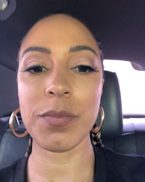 Image post by @angelarye on Instagram
