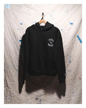 Image post by @alexjlucier on Instagram