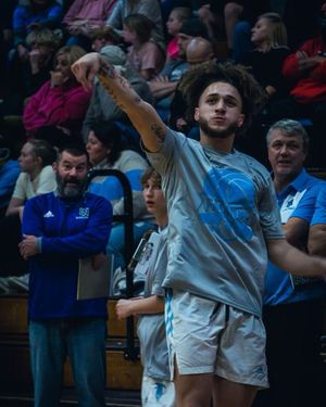 Image post by @showtimeathann on Instagram