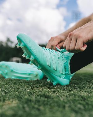 Image post by @soccerdotcom on Instagram