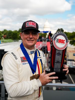Image post by @teamhendrick on Instagram