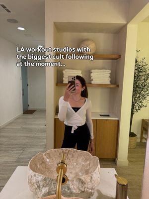 Image post by @sweatsandthecity on Instagram