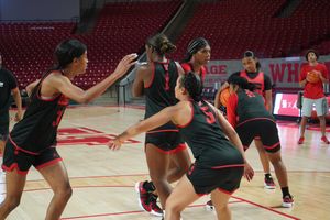 Image post by @UHCougarWBB on Twitter